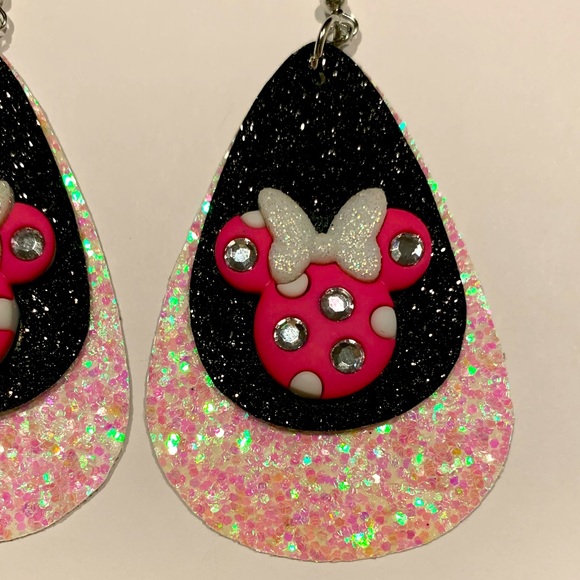 Disney Minnie Mouse handmade earrings - Picture 2 of 6
